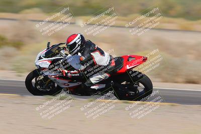 media/Oct-09-2022-SoCal Trackdays (Sun) [[95640aeeb6]]/Turn 15 Inside Distant Pans (1145am)/